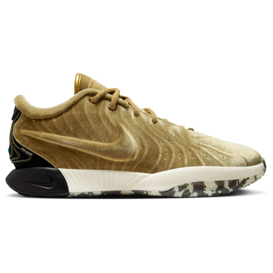Nike LeBron XXI